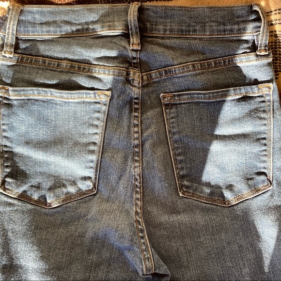 Frame-Ali High Rise in Navy Beach - Picture 10 of 13